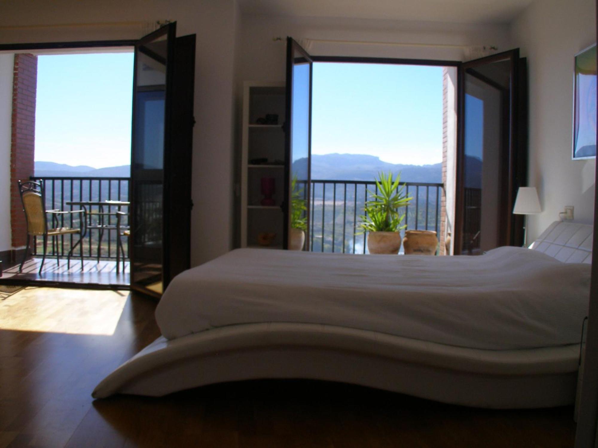 Vistas De Ronda Apartment Luaran gambar